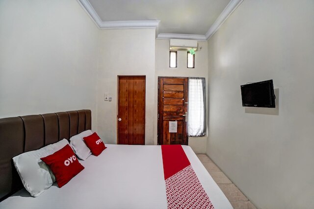 OYO  90751 グラハ セイ バトゥジンジン