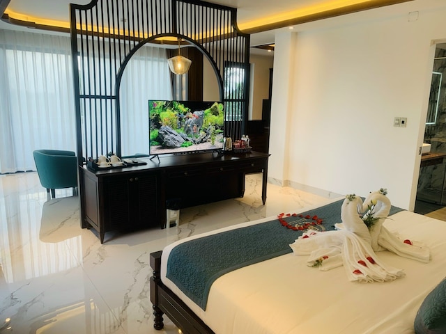 ブルーシー・ホエ・ホテル