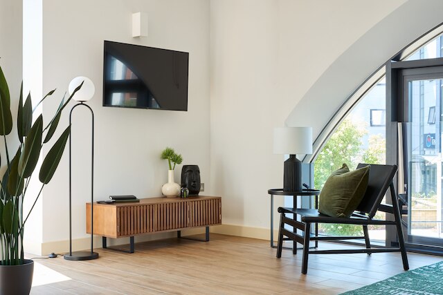 ケウ・ブリッジ・バイ・ヴェリディアン・アパートメンツ