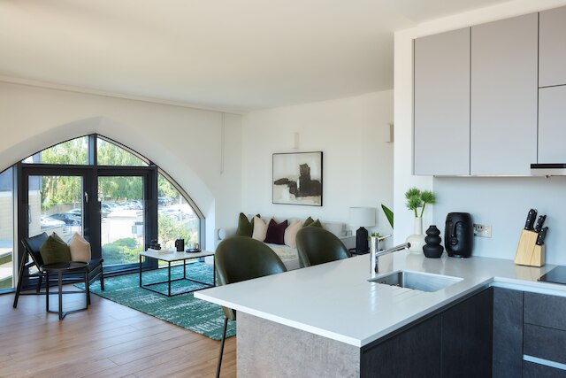 ケウ・ブリッジ・バイ・ヴェリディアン・アパートメンツ