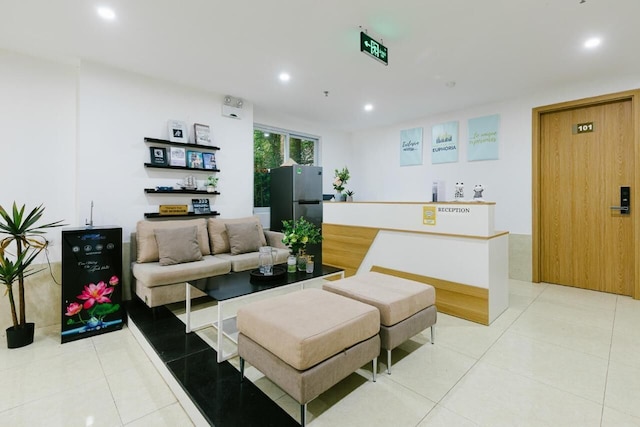 ユーフォリアハノイ