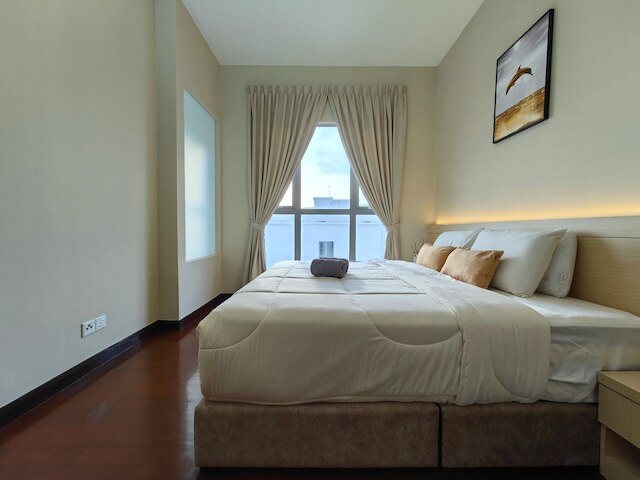 アティックホームメラカシルバースケープレジデンス