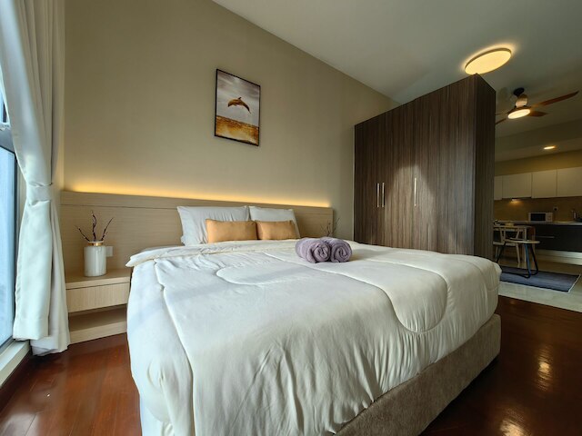 アティックホームメラカシルバースケープレジデンス