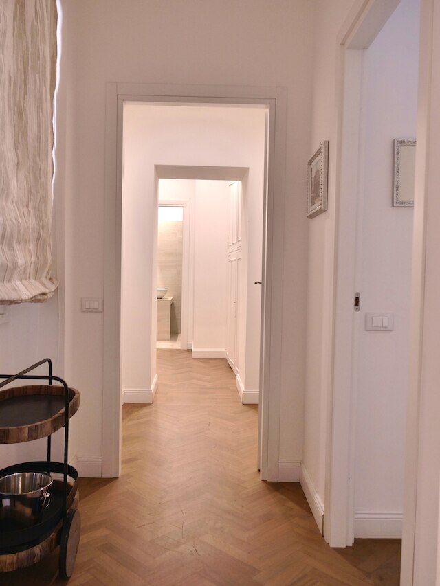 ヘルミラージュスイートヴィアデルコルソ