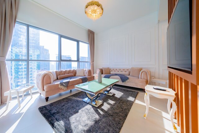 エデンズ・ドバイ - ベルビュー