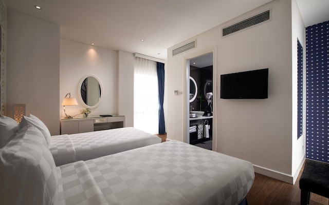 ル プティ プリンス ハノイ ホテル & ルーフトップ バー