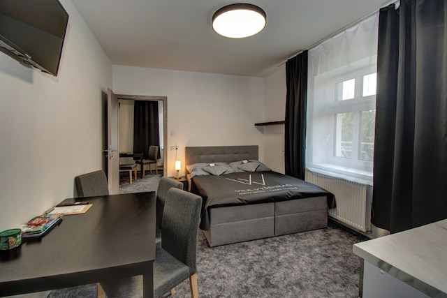 ヴィラ ヴィシェハラッド