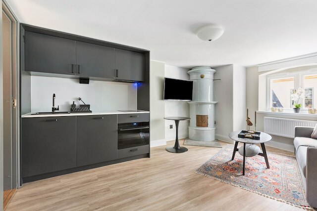 アット・オールド・タウン・アパートメント