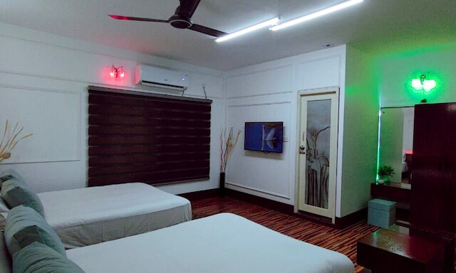 レザラ・レストラン・ケータリング＆レジデンス