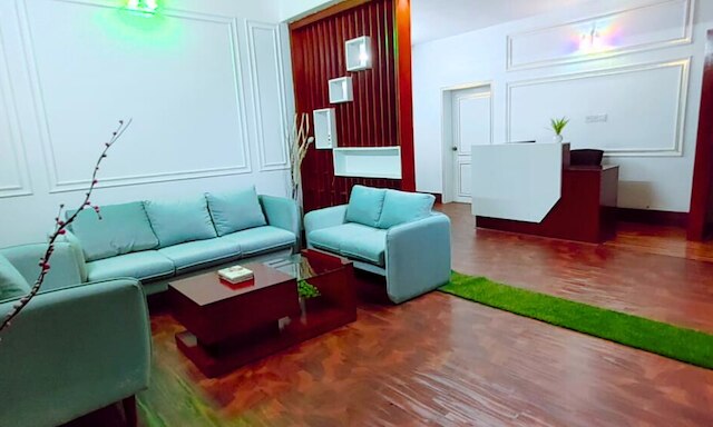 レザラ・レストラン・ケータリング＆レジデンス