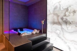 ゴールド スイート&スパ