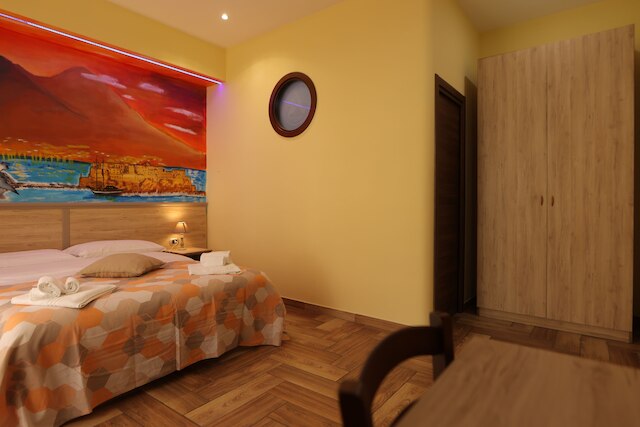 L'アモール・エ・ナプレ