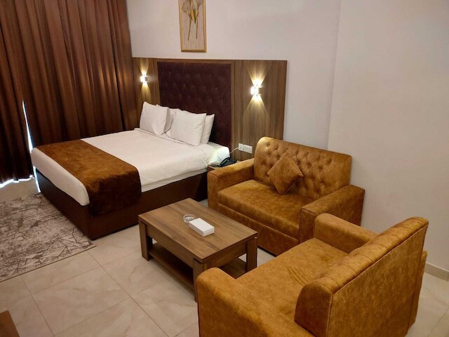 ニュードリームプラザホテルアパートメントLLC