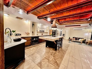 ジ・アーバンシャレー