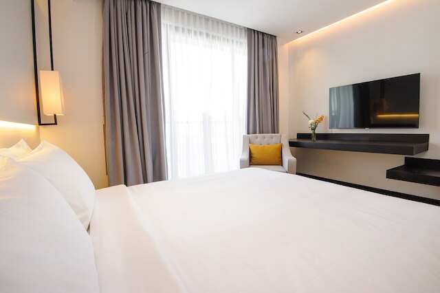 GLOW PARK HOTEL グランドロイヤルパレス