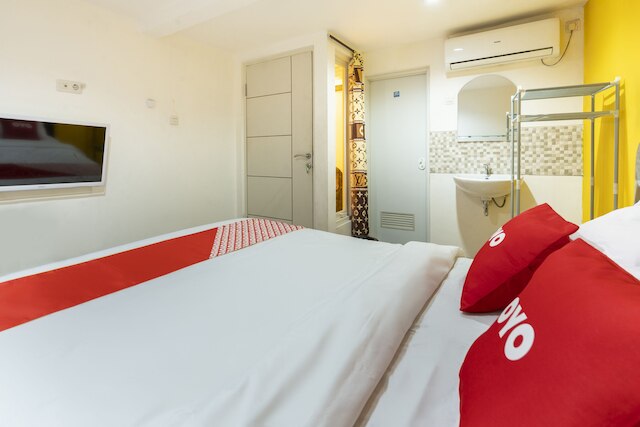 OYO ライフ 3782 グヌン アンヤル