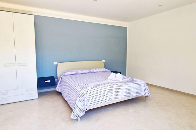 ヴィラ イン レモン グローブ ウィズ シー ビューズ & シー ブリーズ