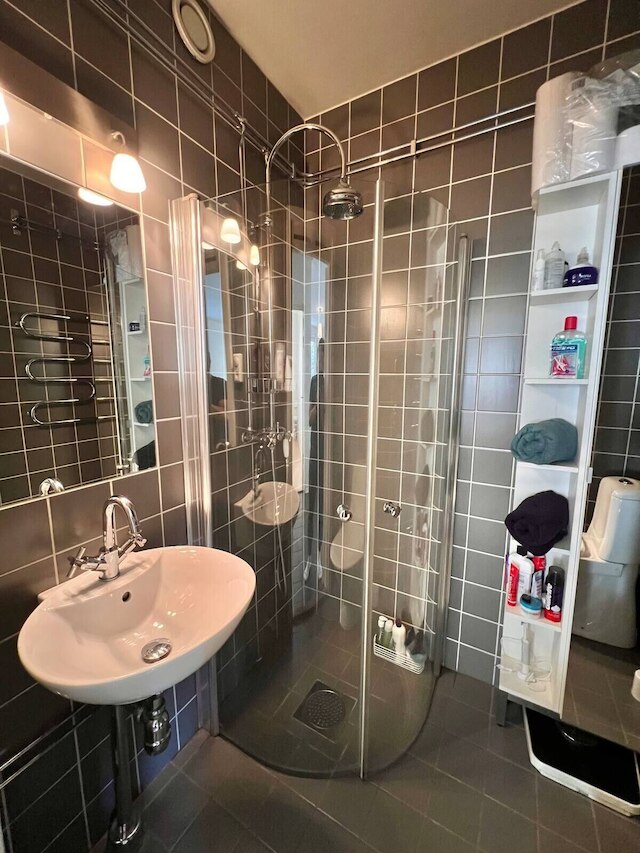 グレート 1 ベッドルーム フラット イン ソルナ