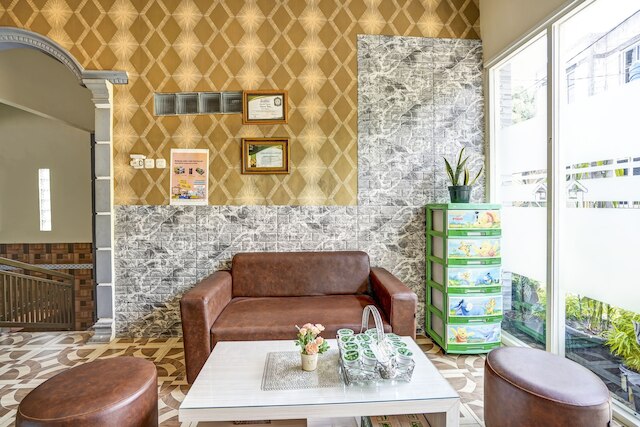 ホテル O ランチャー ホームステイ シャリア