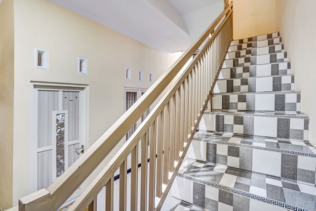 ホテル O ランチャー ホームステイ シャリア