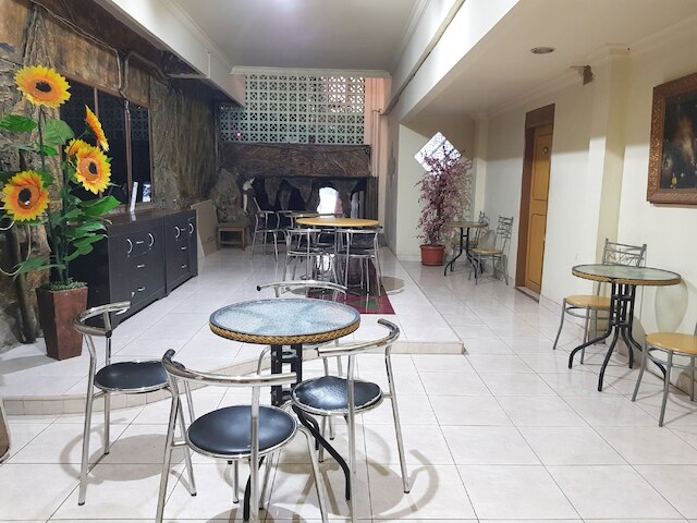 ホテル O イスタナ