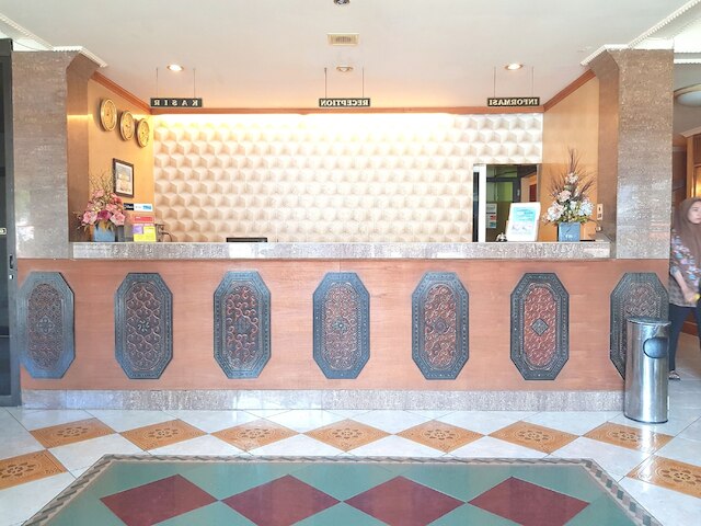 ホテル O イスタナ