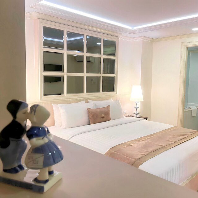 サヤマハナエグゼクティブアパートタオンロー