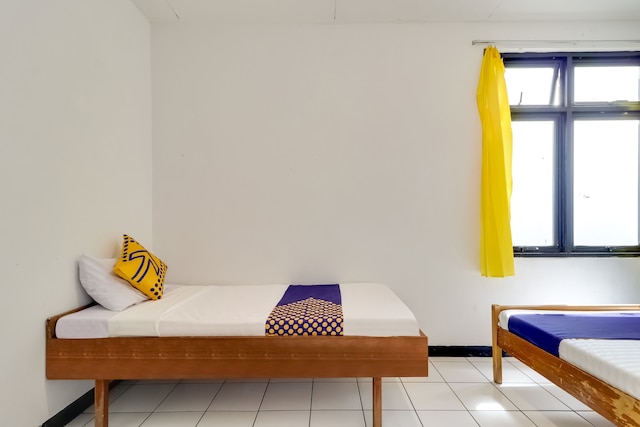 コレクション O プンチャク ニア コタ ブンガ フォーマリー ヴィラ グヌン アガペ