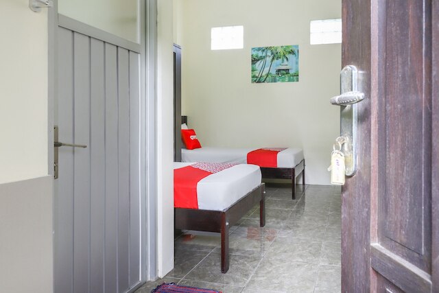 OYO 3830 ドファリース GH シャリア