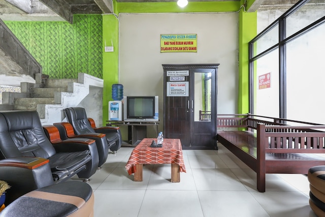 OYO 3830 ドファリース GH シャリア