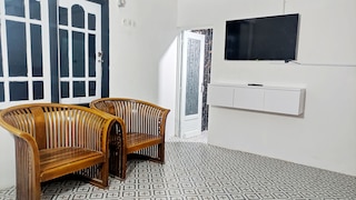 セマラン ハリアン コスト ムラ