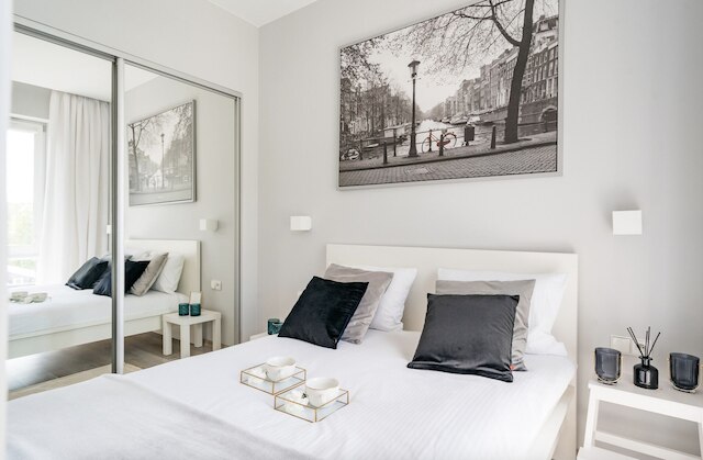 ブライト アパートメンツ - ロフトアフェア