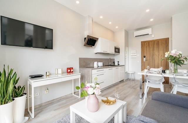 ブライト アパートメンツ - ロフトアフェア