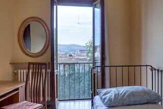 マグノリ  2 D イン フィレンツェ