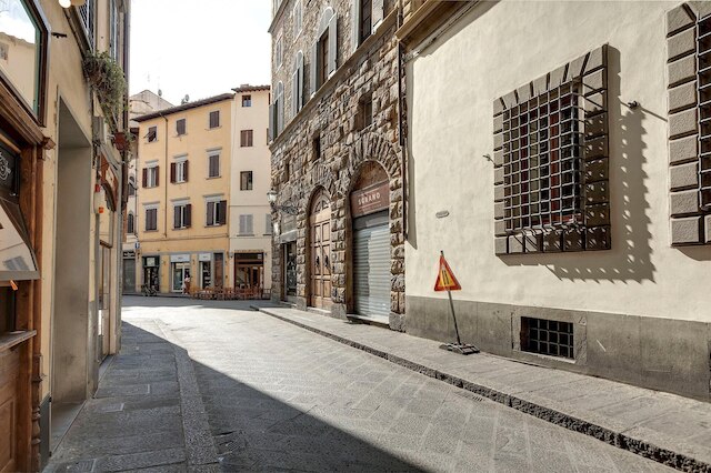 ネリ 23 イン フィレンツェ ウィズ  3 ベッドルームズ アンド  2 バスルームズ