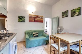 サピティ  2 P イン フィレンツェ