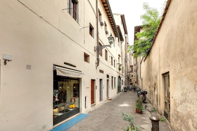 サピティ 2 P イン フィレンツェ