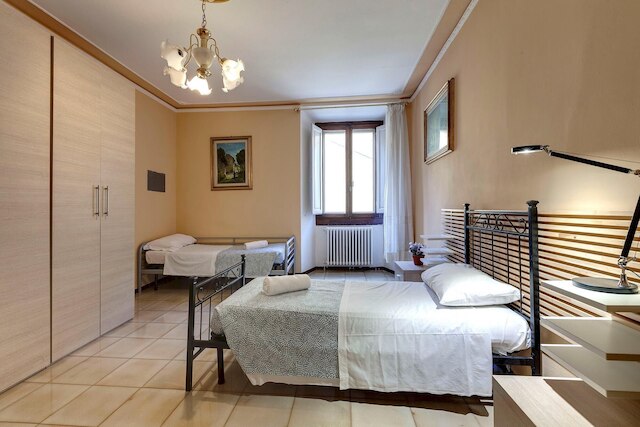 マグノリ  2 S イン フィレンツェ