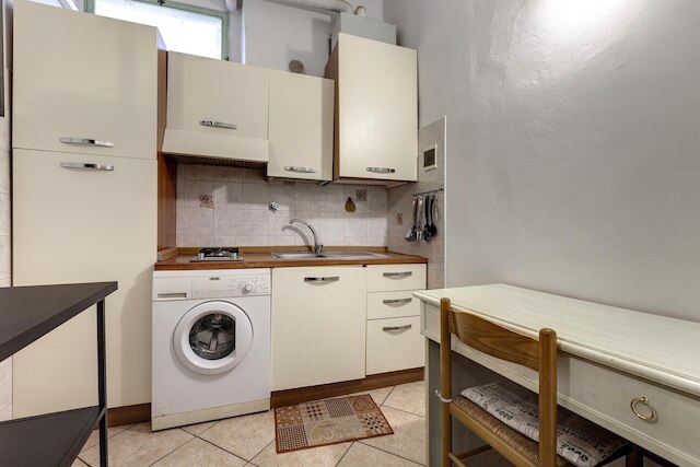 サピティ 2 G イン フィレンツェ