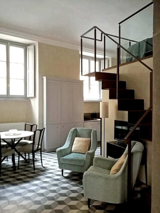 メッツォ 46 イン フィレンツェ ウィズ  2 ベッドルームズ アンド  2 バスルームズ