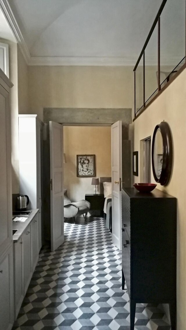 メッツォ 46 イン フィレンツェ ウィズ  2 ベッドルームズ アンド  2 バスルームズ