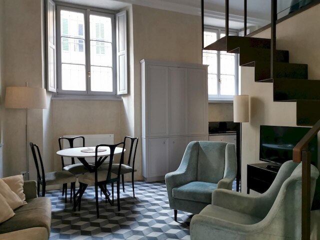 メッツォ 46 イン フィレンツェ ウィズ  2 ベッドルームズ アンド  2 バスルームズ