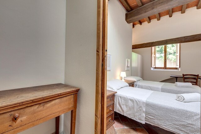 アンギラーラ  7 イン フィレンツェ