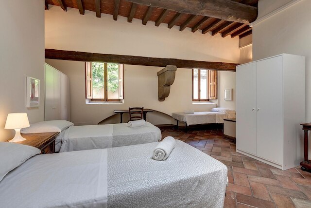 アンギラーラ  7 イン フィレンツェ