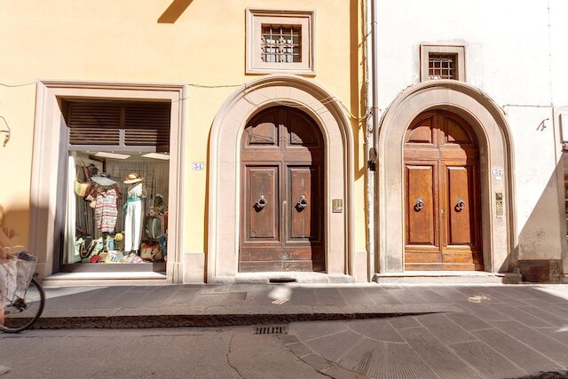 セルヴィ 34 イン フィレンツェ ウィズ 3 ベッドルームズ アンド 2 バスルームズ