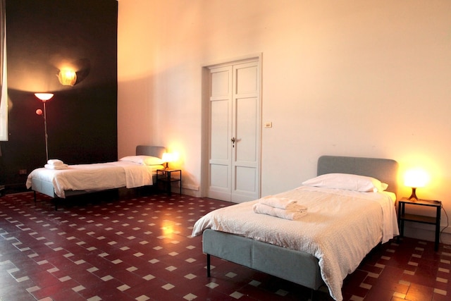 ヴェッキエッティ  6 イン フィレンツェ