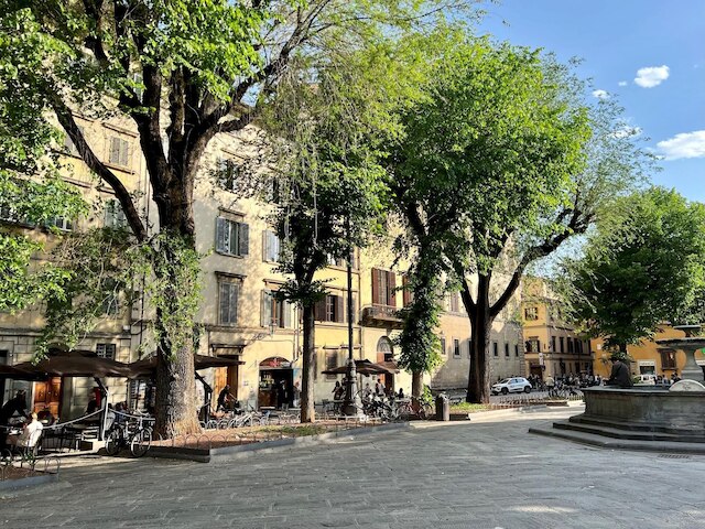 サント スピリト  6 イン フィレンツェ