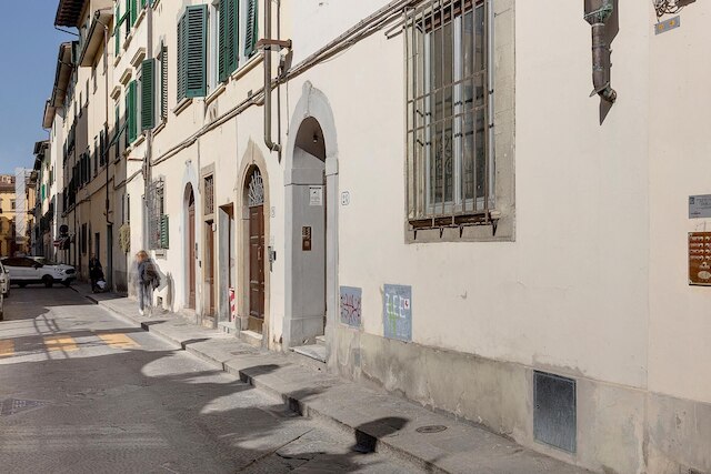 メッツォ 24 イン フィレンツェ ウィズ  2 ベッドルームズ アンド  1 バスルームズ