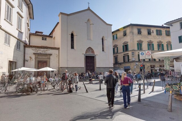 メッツォ 24 イン フィレンツェ ウィズ  2 ベッドルームズ アンド  1 バスルームズ