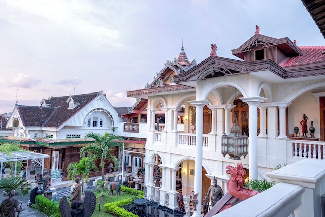 ルマ・ペシク・アート&ヘリテージ